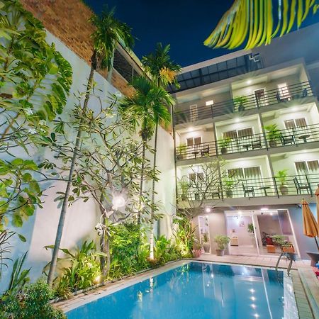 จีแซด เออร์เบิร์น โฮเต็ล Hotel เสียมราฐ ภายนอก รูปภาพ